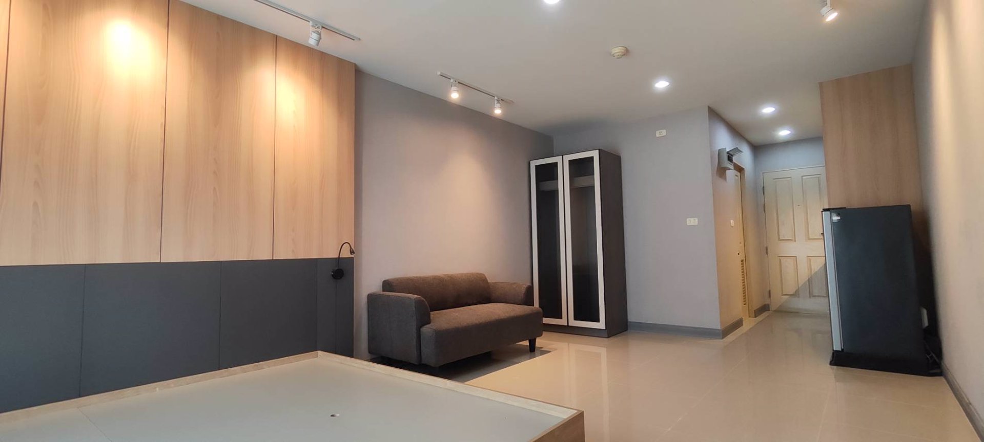 ขายคอนโด-เมโทร-พาร์ค-สาทร-เฟส-1-ราคา-129-ห้องรีโนเวทใหม่พร้อมเฟอร์นิเจอร์ครบ-พร้อมเข้าอยู่