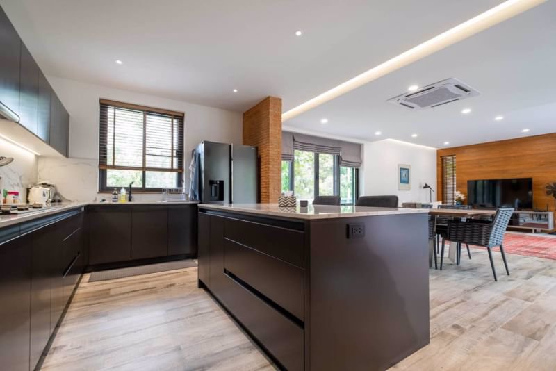 ขายบ้านหรูพูลวิลล่า-4-ห้องนอน-ในอำเภอหางดง-จังหวัดเชียงใหม่