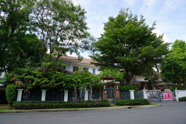 ขาย-บ้านเดี่ยว-หมู่บ้าน-ดิ-เอ็ม-เพอร์เรอร์นาราสิริ-คอลเลคชั่น-บางแค-พร้อมอยู่-รีโนเวทใหม่ทั้งหลัง