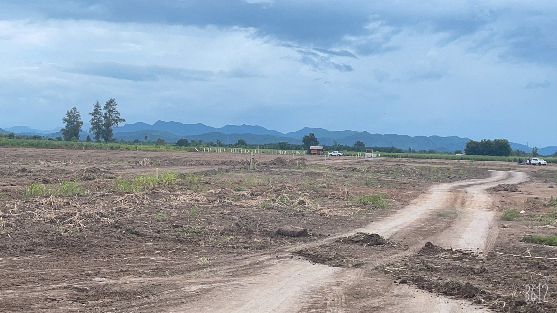 ที่ดินแบ่งขาย-ตไร่ใหม่พัฒนา-อชะอำ-จเพชรบุรี