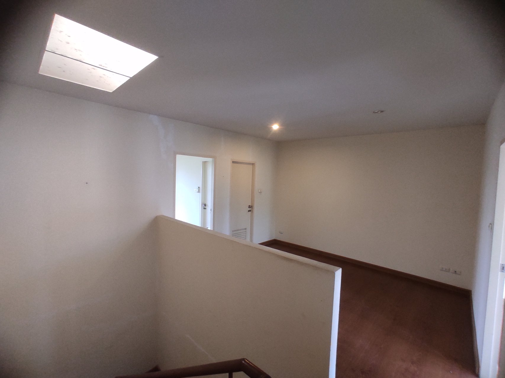 ให้เช่าบ้าน-ทาวน์โฮม-3-ชั้น-เศรณีรายา-2-ดอนเมือง-กรุงเทพ-ใกล้มหาวิทยาลัยรังสิต-สนามบินดอนเมือง