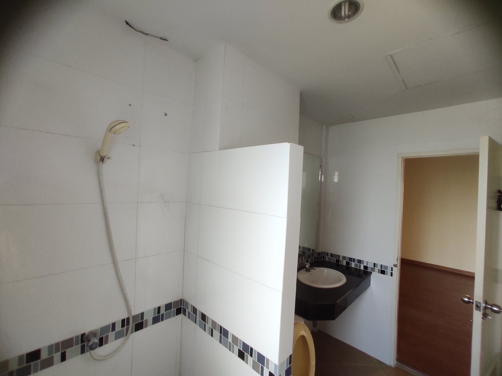 ให้เช่าบ้าน-ทาวน์โฮม-3-ชั้น-เศรณีรายา-2-ดอนเมือง-กรุงเทพ-ใกล้มหาวิทยาลัยรังสิต-สนามบินดอนเมือง