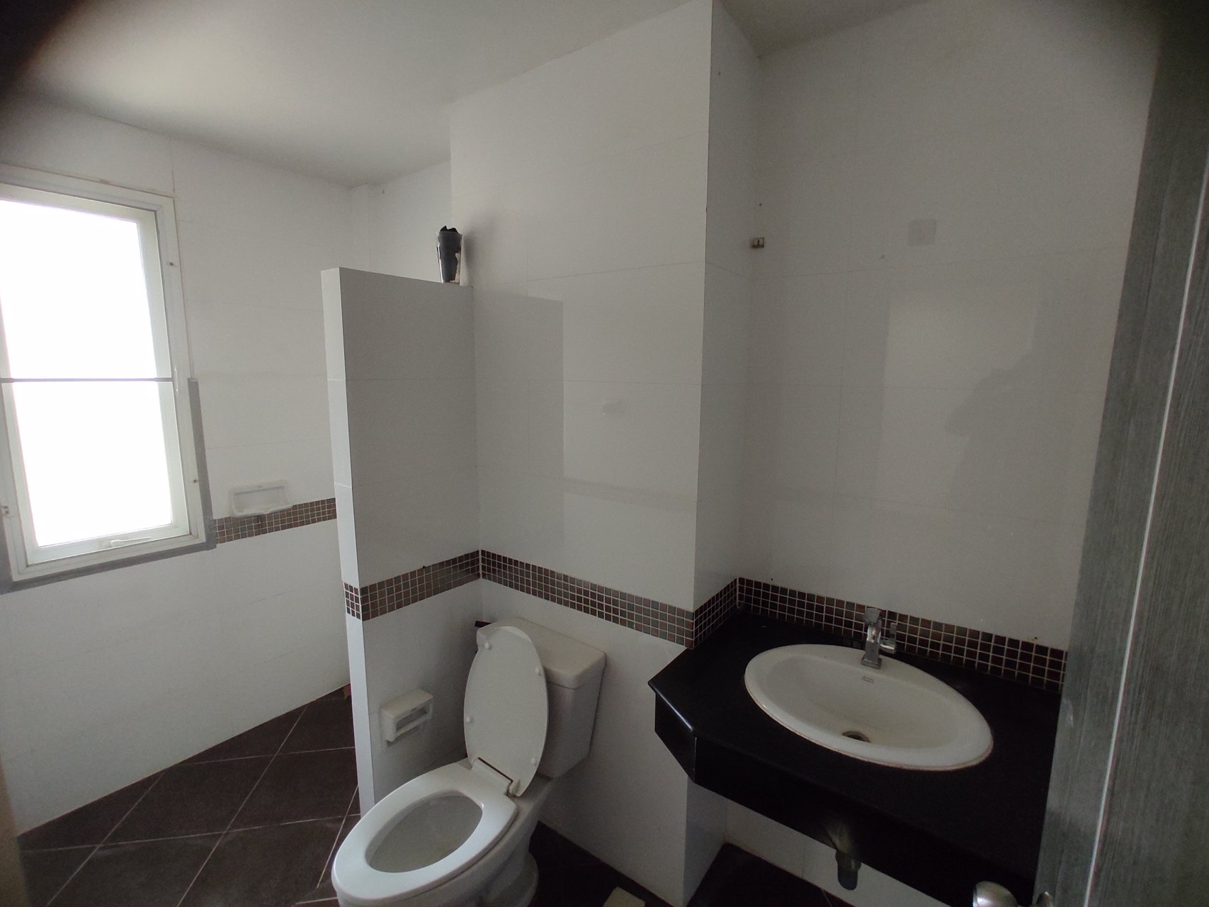 ให้เช่าบ้าน-ทาวน์โฮม-3-ชั้น-เศรณีรายา-2-ดอนเมือง-กรุงเทพ-ใกล้มหาวิทยาลัยรังสิต-สนามบินดอนเมือง