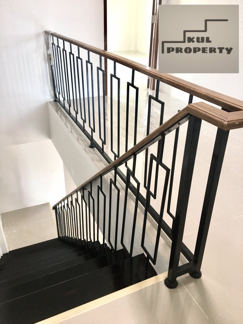 โครงการใหม่ทาวน์โฮม-สไตล์โมเดิร์น-ซอยพยอม11-วังน้อย-ประตูน้ำพระอินทร์-