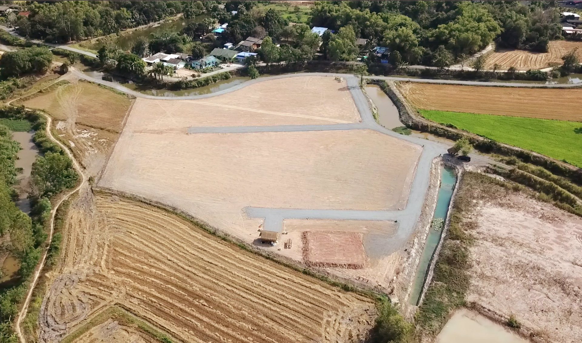 de'privacy-banphrao-เดอไพรเวซี่-บ้านพร้าว