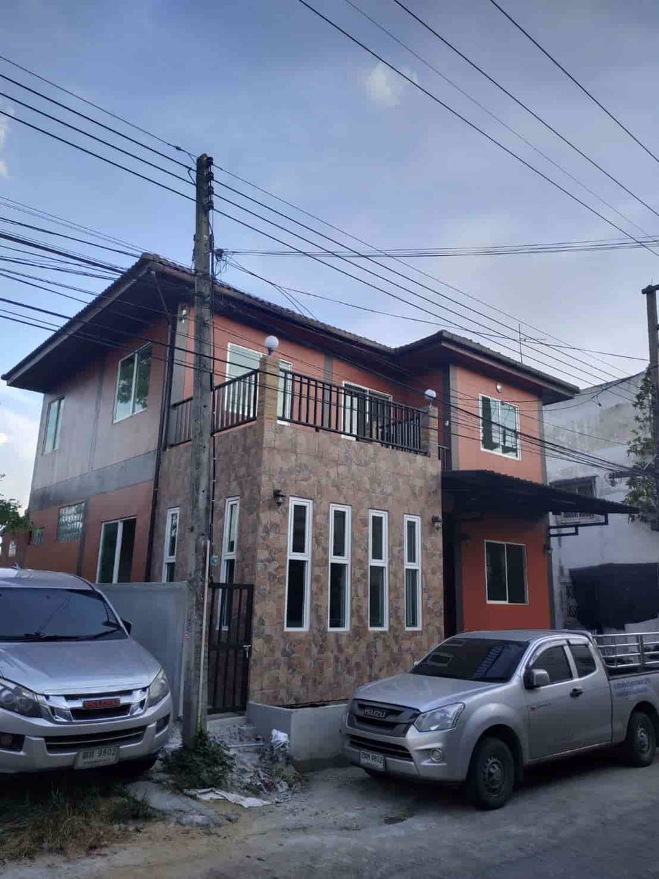 ขายบ้านเดี่ยว-พื้นที่-40-ตรว-หมู่บ้าน-รังสิตการ์เด้นวิว-อธัญบุรี-จปทุมธานี