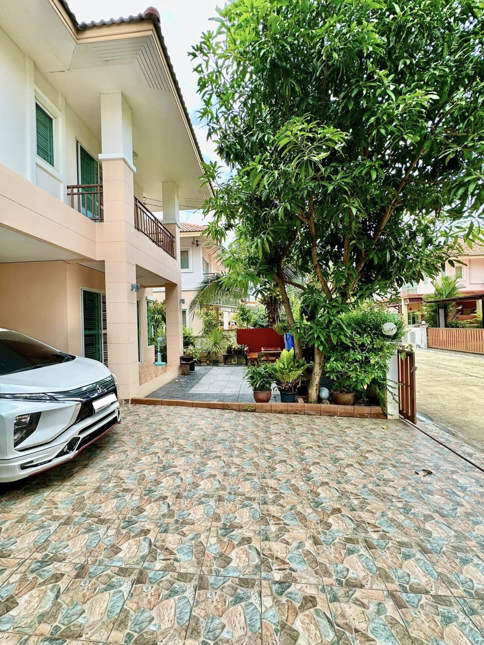 ขายถูก-หมู่บ้าน-อนันดาวิลเลจ-รังสิต-คลอง3