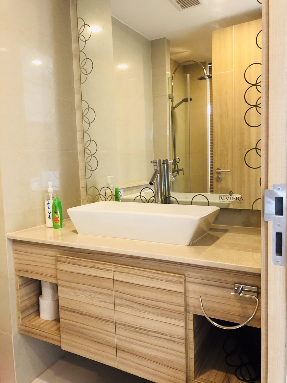 ให้เช่า-condo-the-riviera-wong-amat-beach-ใจกลางเมืองพัทยา-ห่างจากห้าง-terminal-21-เพียง-7-น-ใกล้