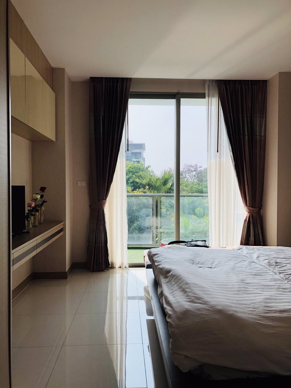 ให้เช่า-condo-the-riviera-wong-amat-beach-ใจกลางเมืองพัทยา-ห่างจากห้าง-terminal-21-เพียง-7-น-ใกล้