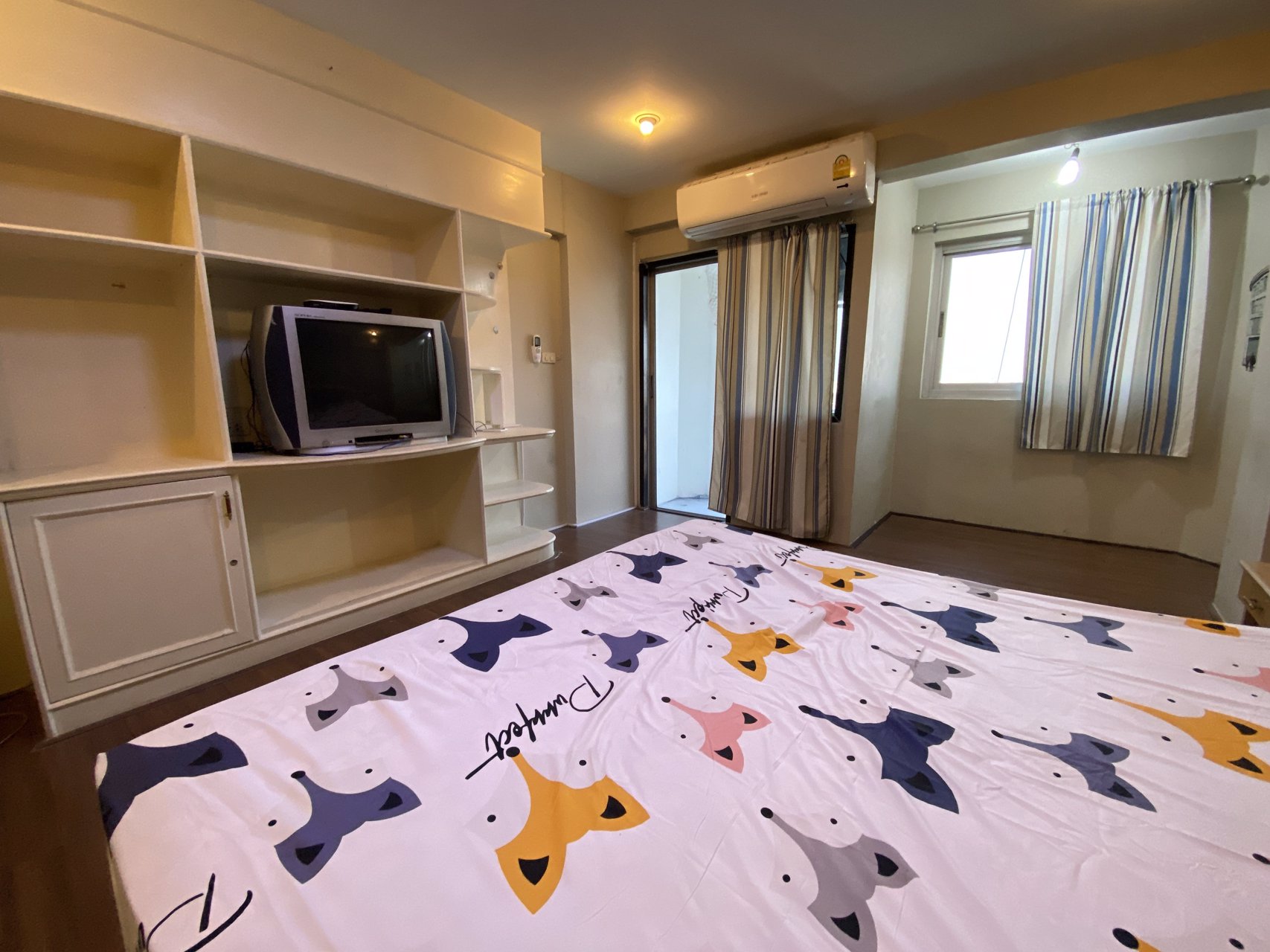 ให้เช่าคอนโดทองประชาคอนโดทาวน์-5-ทำเลดี-ใจกลางเมือง