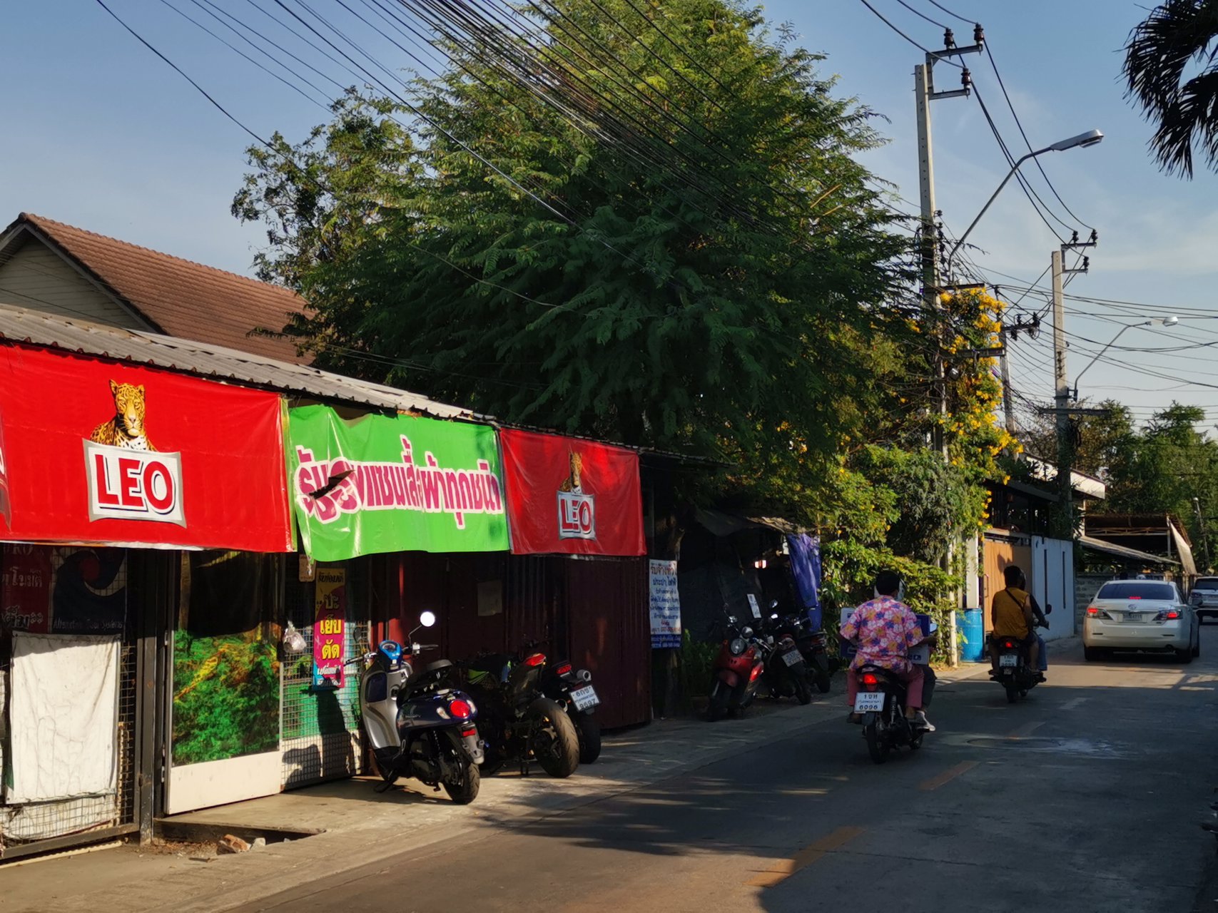 ขายที่ดิน-110-ตรว-ซรามอินทรา-8-แปลงมุม-ติดถนน-2-ด้าน