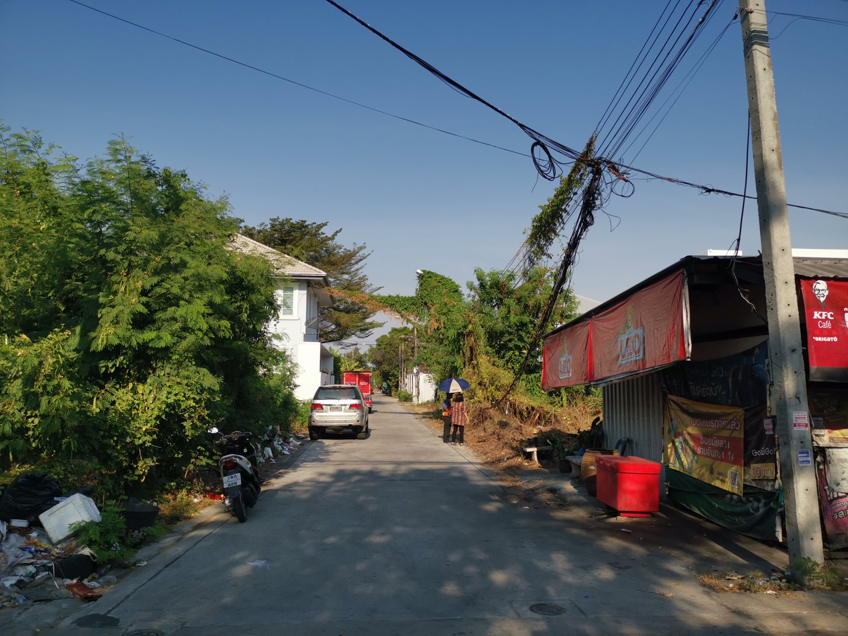 ขายที่ดิน-110-ตรว-ซรามอินทรา-8-แปลงมุม-ติดถนน-2-ด้าน