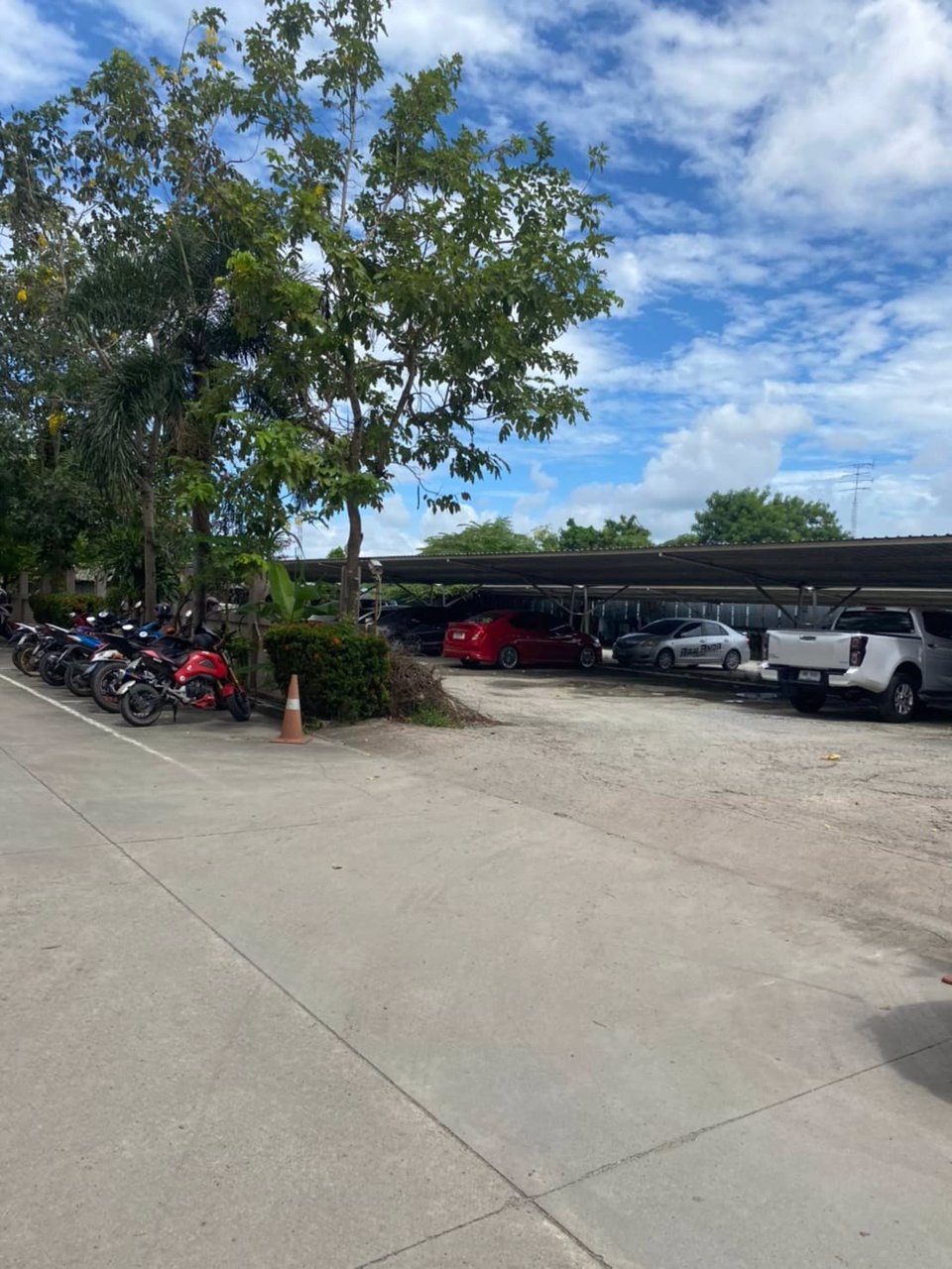 ขาย-condo-หรู-จำนวน-4-ชั้น-ชั้นละ-15-ห้อง-รวมเป็น-60-ห้อง