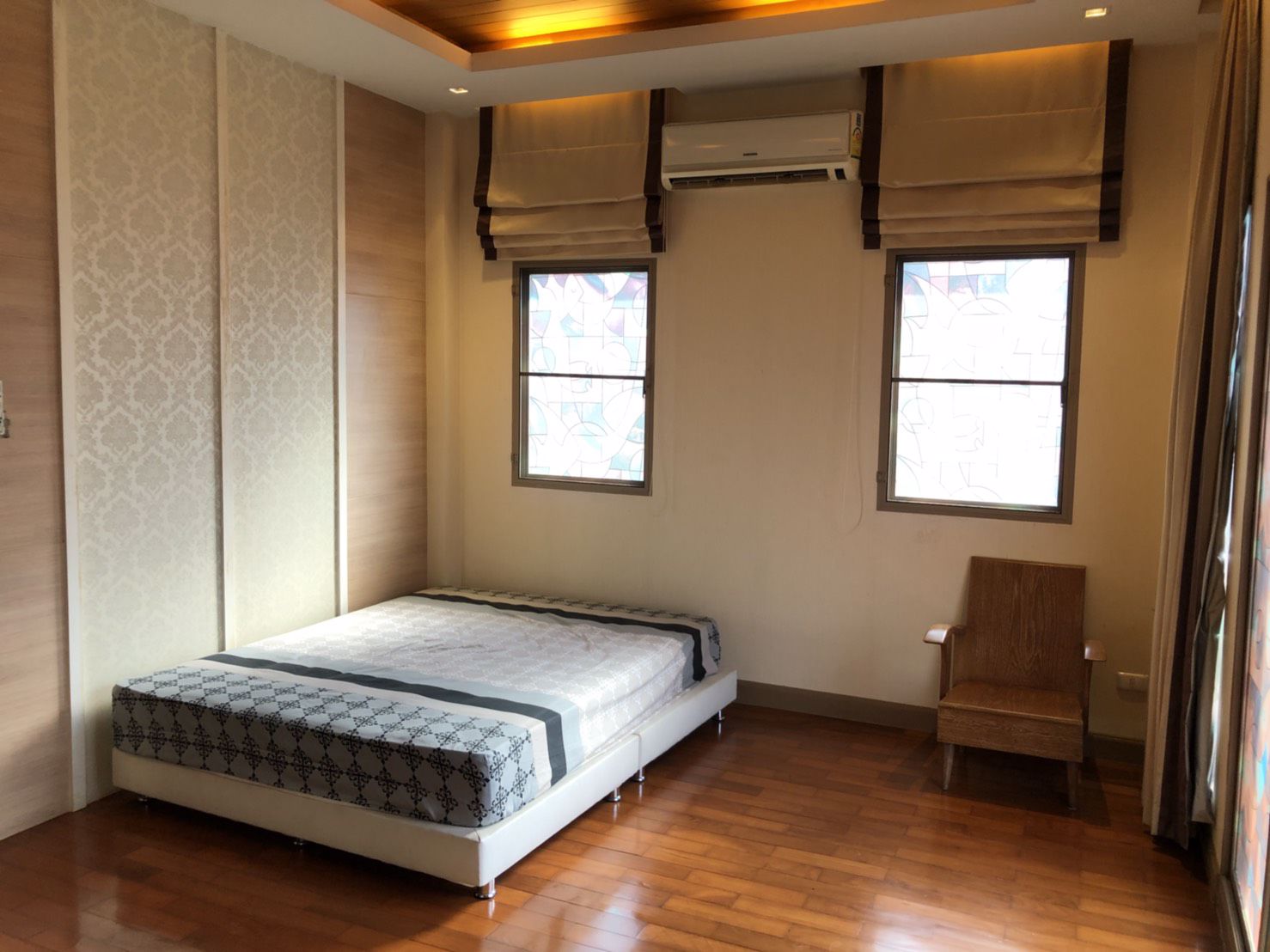 ขายบ้านในโครงการ-นนทรี-รีเจนท์-ราชพฤกษ์-4-ห้องนอน-5-ห้องน้ำ-3-ชั้น-ตกแต่งอย่างดี