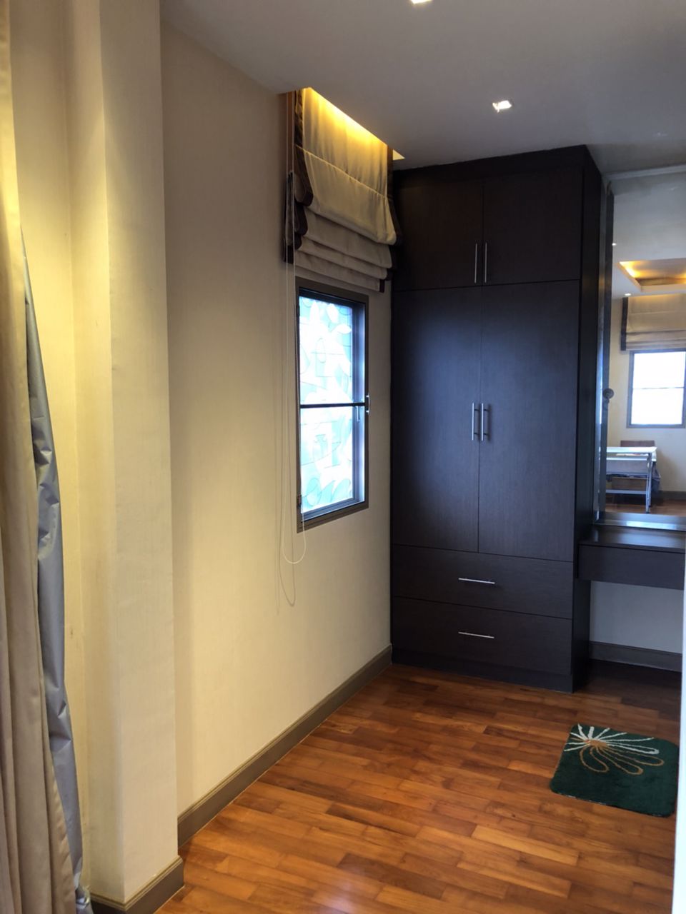 ขายบ้านในโครงการ-นนทรี-รีเจนท์-ราชพฤกษ์-4-ห้องนอน-5-ห้องน้ำ-3-ชั้น-ตกแต่งอย่างดี