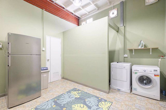 ae0056-ปล่อยเช่า-ทาวน์โฮม-3-ชั้น-พร้อมอยู่-3-ห้องนอน-3-ห้องน้ำ-350-ม-จาก-bts-ราชเทวี