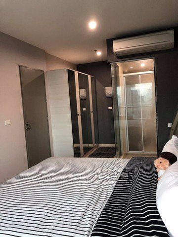 m1287-ขาย-life-ratchadapisek-2-ห้องนอน-2-ห้องน้ำ-หัวมุม-กว้าง-7589-ตารางเมตร