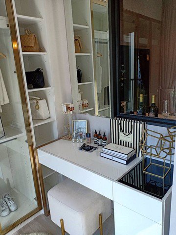 ae0124-ให้เช่า-ไลฟ์-วัน-ไวเลส-3544-ตรม-1นอน-ชั้น-23-premium-built-in-วิว-embassy-นายเลิศพาร์ค