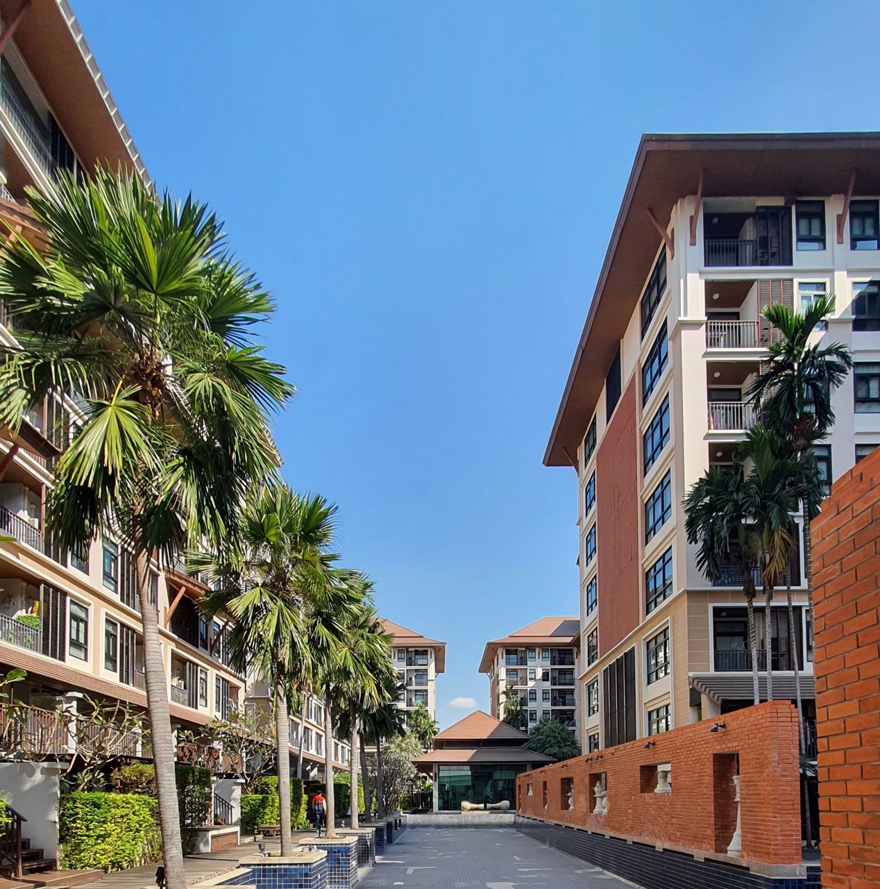 ขายด่วน-โครงการบ้านนวธารา-ตึกc-ชั้น5-คอนโด-low-rise-8ชั้น-สไตล์รีสอร์ท-วิวสระว่ายน้ำ