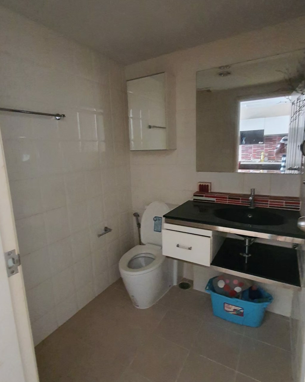 ขายด่วน-โครงการบ้านนวธารา-ตึกc-ชั้น5-คอนโด-low-rise-8ชั้น-สไตล์รีสอร์ท-วิวสระว่ายน้ำ