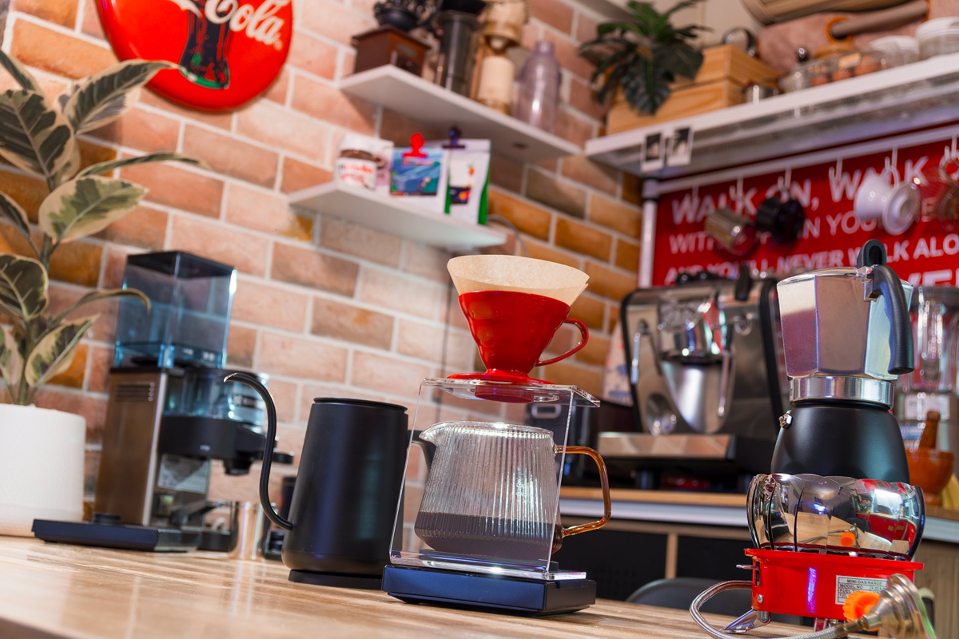 ขายคอนโดต่ำกว่าล้าน-ห้อง-43-ตรม-2-นอน-1-น้ำ-ใกล้รถไฟฟ้า-2-สาย