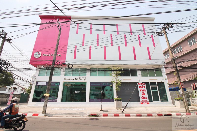 ขายอาคารพาณิชย์-5-คูหา-เนื้อที่-101-ตร-ว-ที่ดินจอดรถ-เนื้อที่-98-ตร-ว-ขาย-55-ล้านบาท