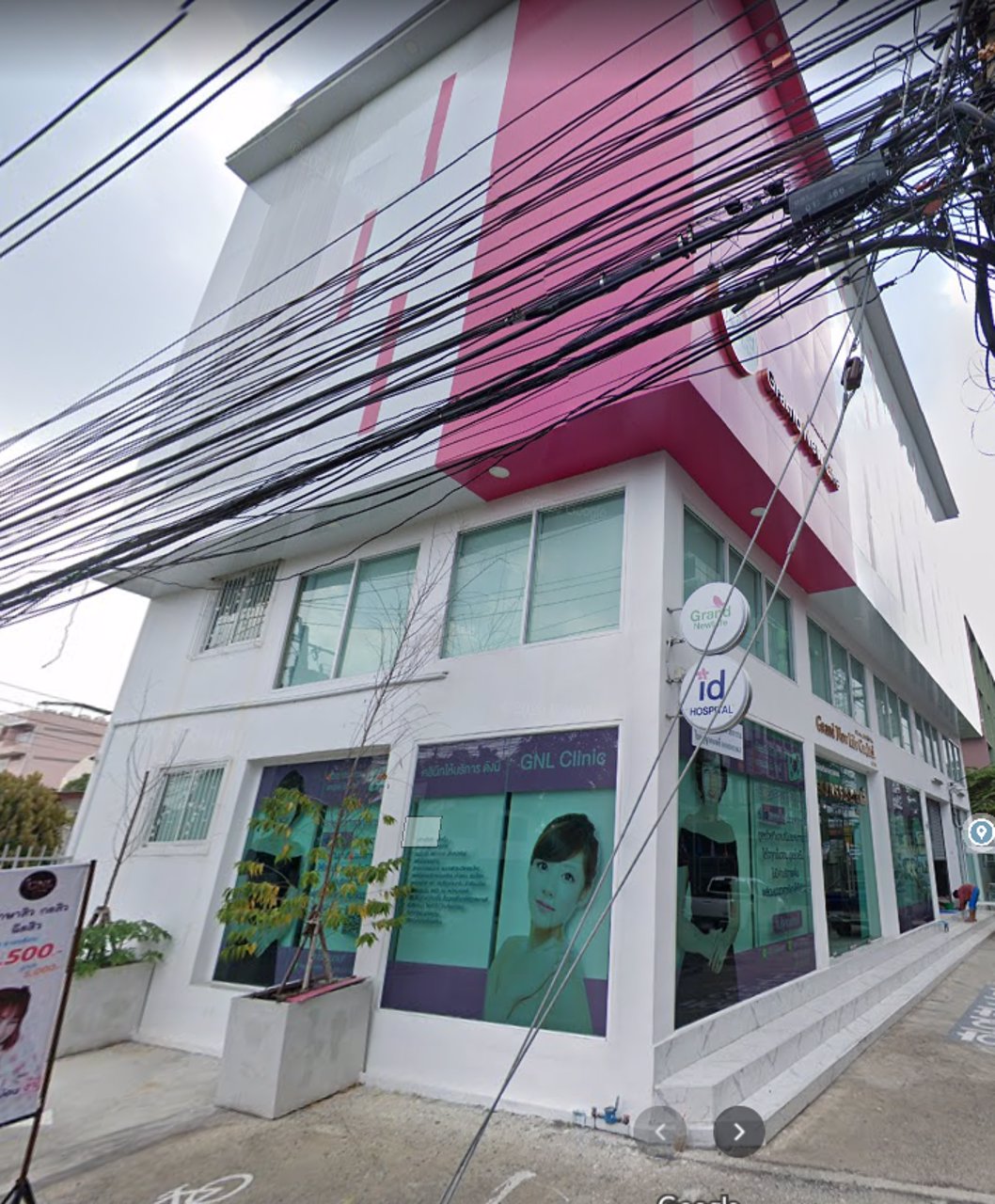 ขายอาคารพาณิชย์-5-คูหา-เนื้อที่-101-ตร-ว-ที่ดินจอดรถ-เนื้อที่-98-ตร-ว-ขาย-55-ล้านบาท