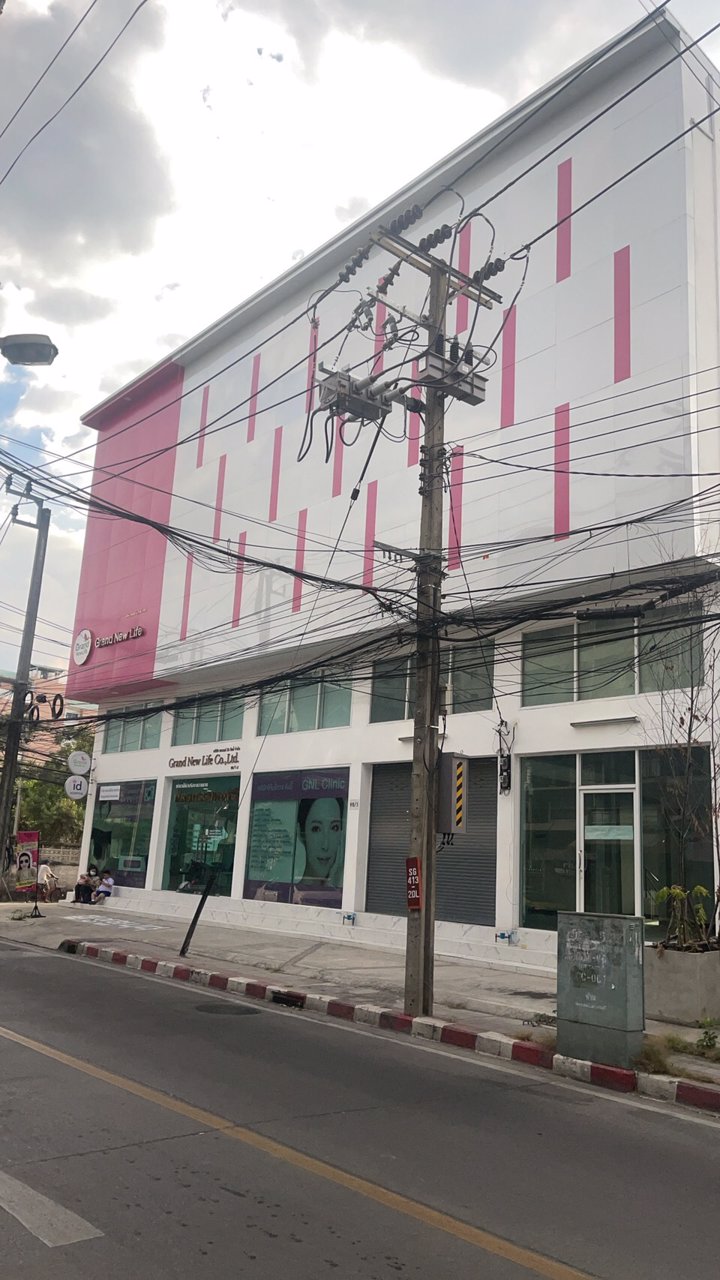 ขายอาคารพาณิชย์-5-คูหา-เนื้อที่-101-ตร-ว-ที่ดินจอดรถ-เนื้อที่-98-ตร-ว-ขาย-55-ล้านบาท