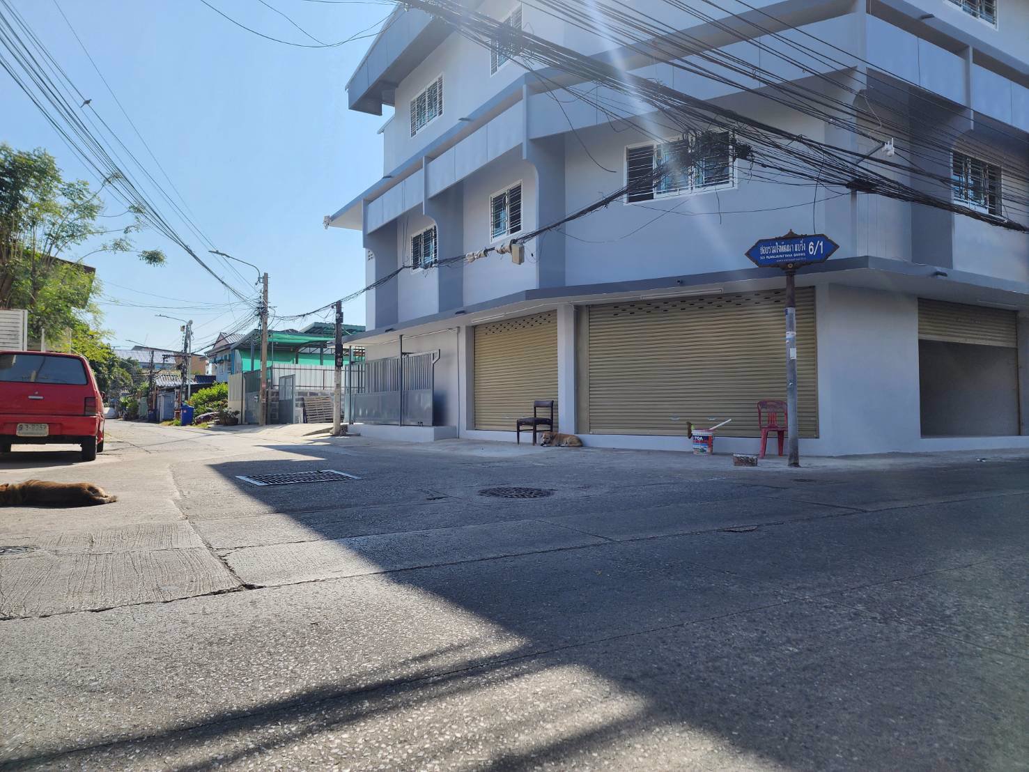 ขายสำนักงานพร้อมพื้นที่ทำโกดัง-เป็นอาคารพาณิชย์-5-คูหา-รวมพื้นที่ดินเปล่า-109-ตรว