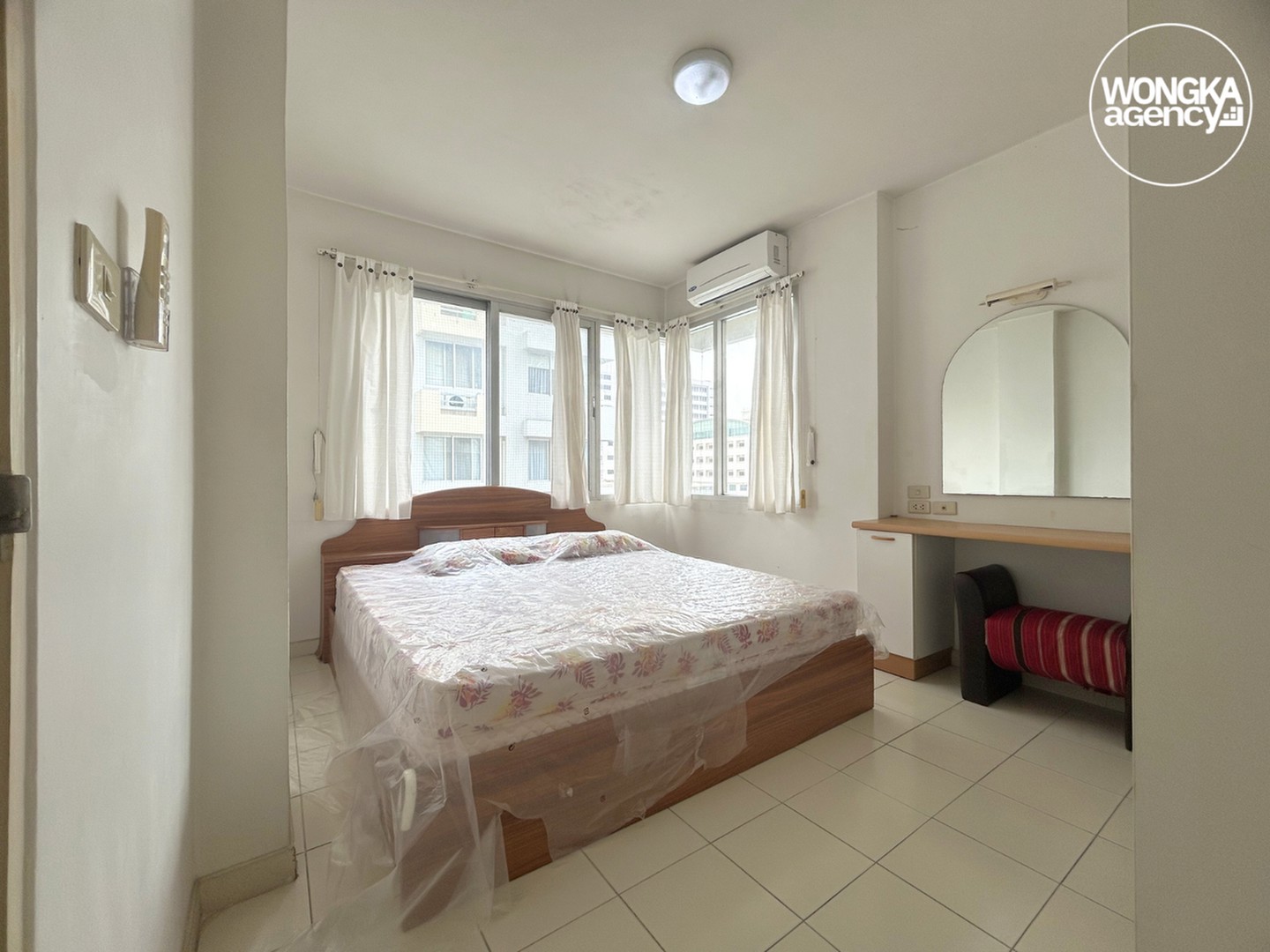 ขายคอนโด-บ้านสวนลาซาล-คอนโด-2-ห้องนอน-ใกล้-mrt-ศรีลาซาล-350-ม-พร้อมเฟอร์นิเจอร์