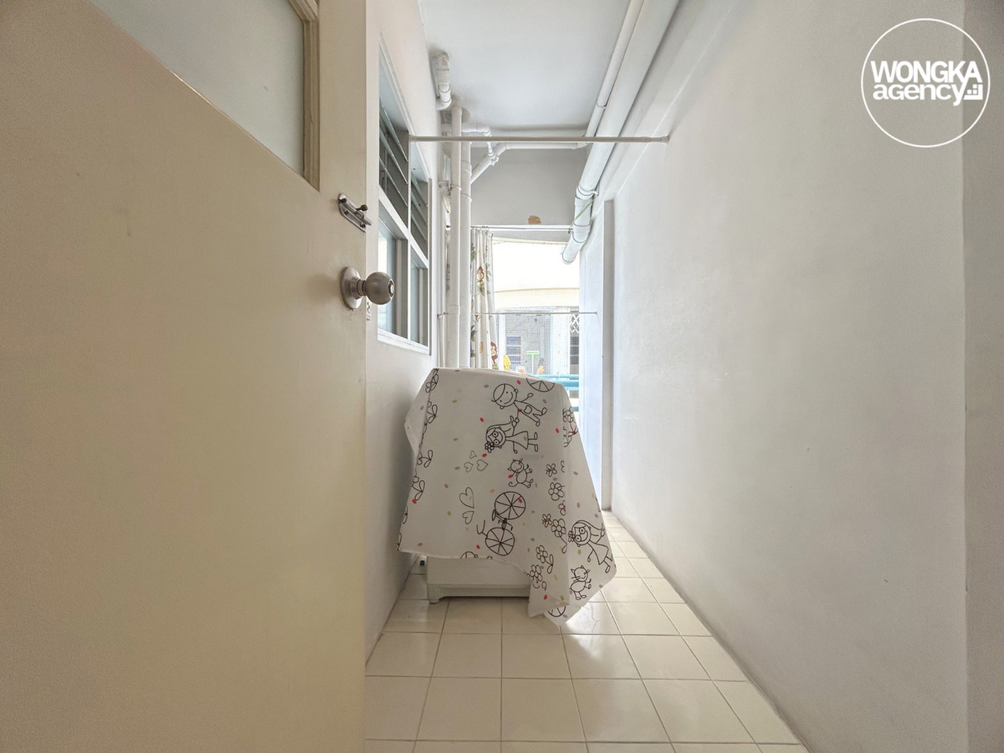 ขายคอนโด-บ้านสวนลาซาล-คอนโด-2-ห้องนอน-ใกล้-mrt-ศรีลาซาล-350-ม-พร้อมเฟอร์นิเจอร์