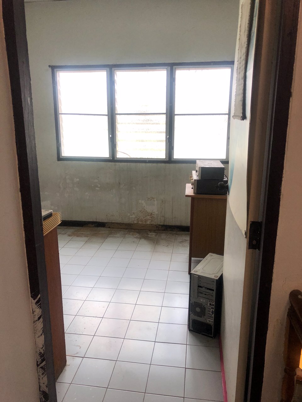 ทาวน์เฮ้าส์-2-ชั้น-มเลิศอุบล-ซพระยาสุเรนทร์44-2นอน-2น้ำ-ใกล้แฟชั่น