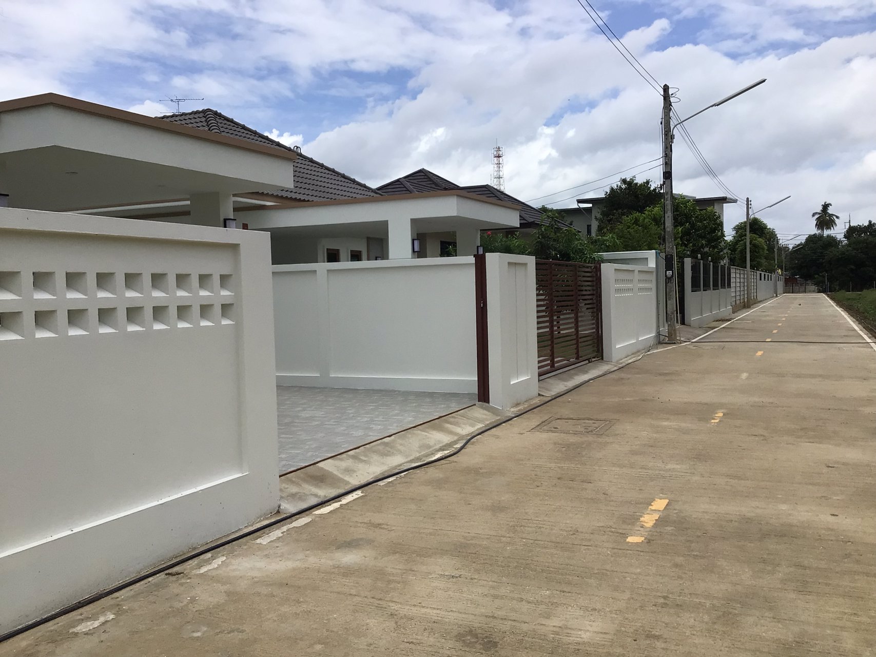 บ้านเดี่ยวพร้อมอยู่-ท่ามะกา-กาญจนบุรี