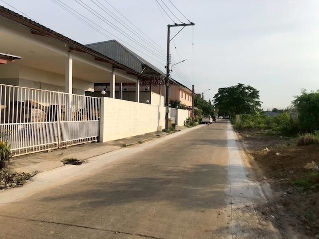 ขายบ้านเดี่ยวตลิ่งชัน-101-ตรว-หมู่บ้านมหาดไทย-1-ใกล้ถนนหลัก-ทำเลดี-พื้นที่กว้างต่อเติมได้จุใจ