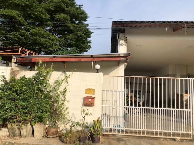 ขายบ้านเดี่ยวตลิ่งชัน-101-ตรว-หมู่บ้านมหาดไทย-1-ใกล้ถนนหลัก-ทำเลดี-พื้นที่กว้างต่อเติมได้จุใจ