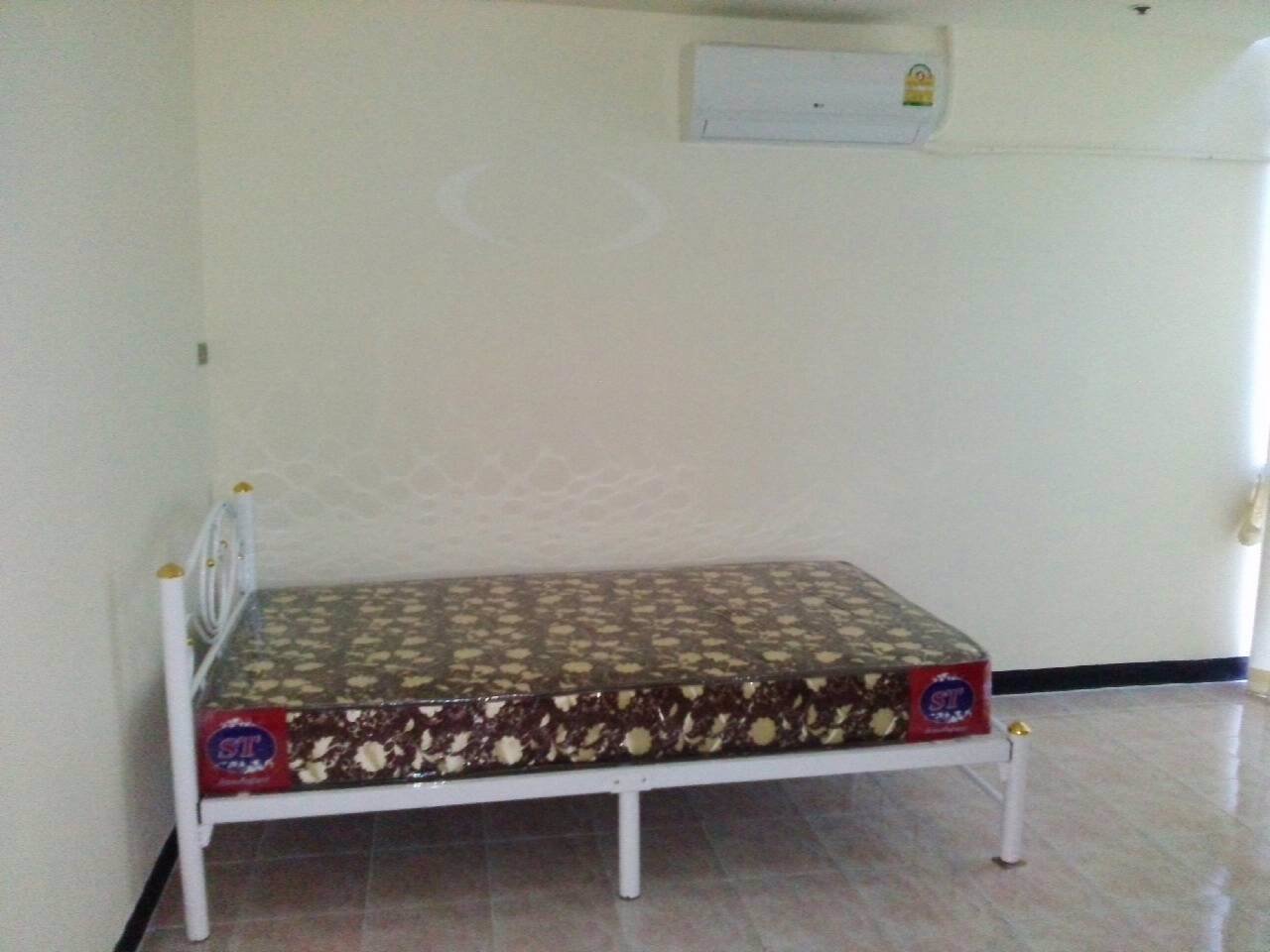 ให้เช่าห้องชุด-อาคารชุดคริสตัลการ์เด้น-ซอยสุขุมวิท-4-for-rent-at-crystal-garden-condo