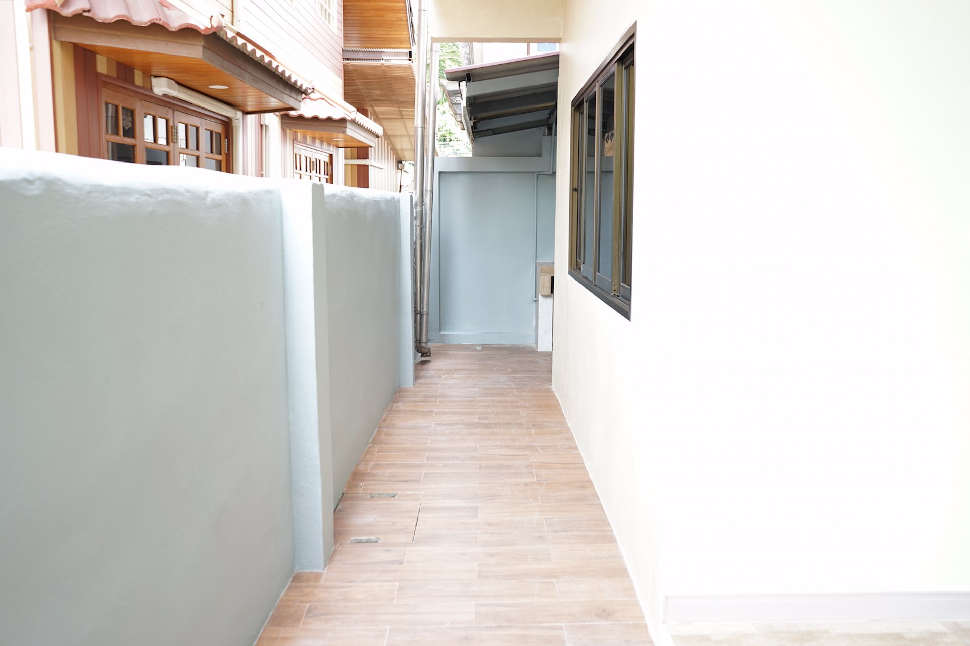 ให้เช่า-บ้านเดี่ยว-2-ชั้น-พร้อมที่ดินขนาดใหญ่