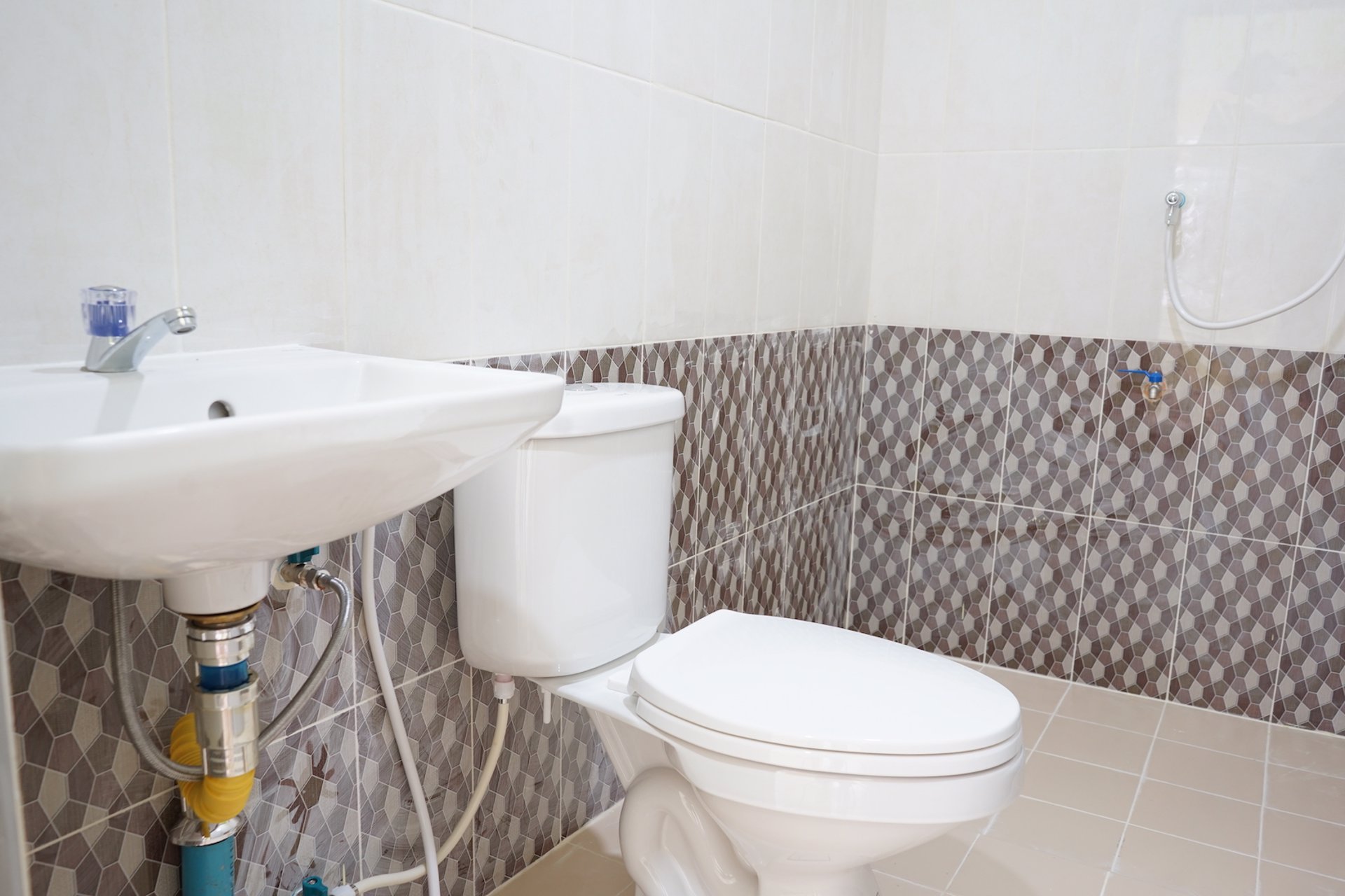 ให้เช่า-บ้านเดี่ยว-2-ชั้น-พร้อมที่ดินขนาดใหญ่