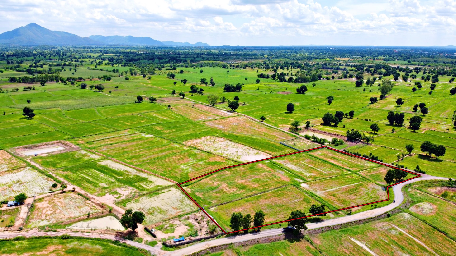 ที่ดินโฉนด-2-3ไร่หน้าติดถนนหลังติดคลอง