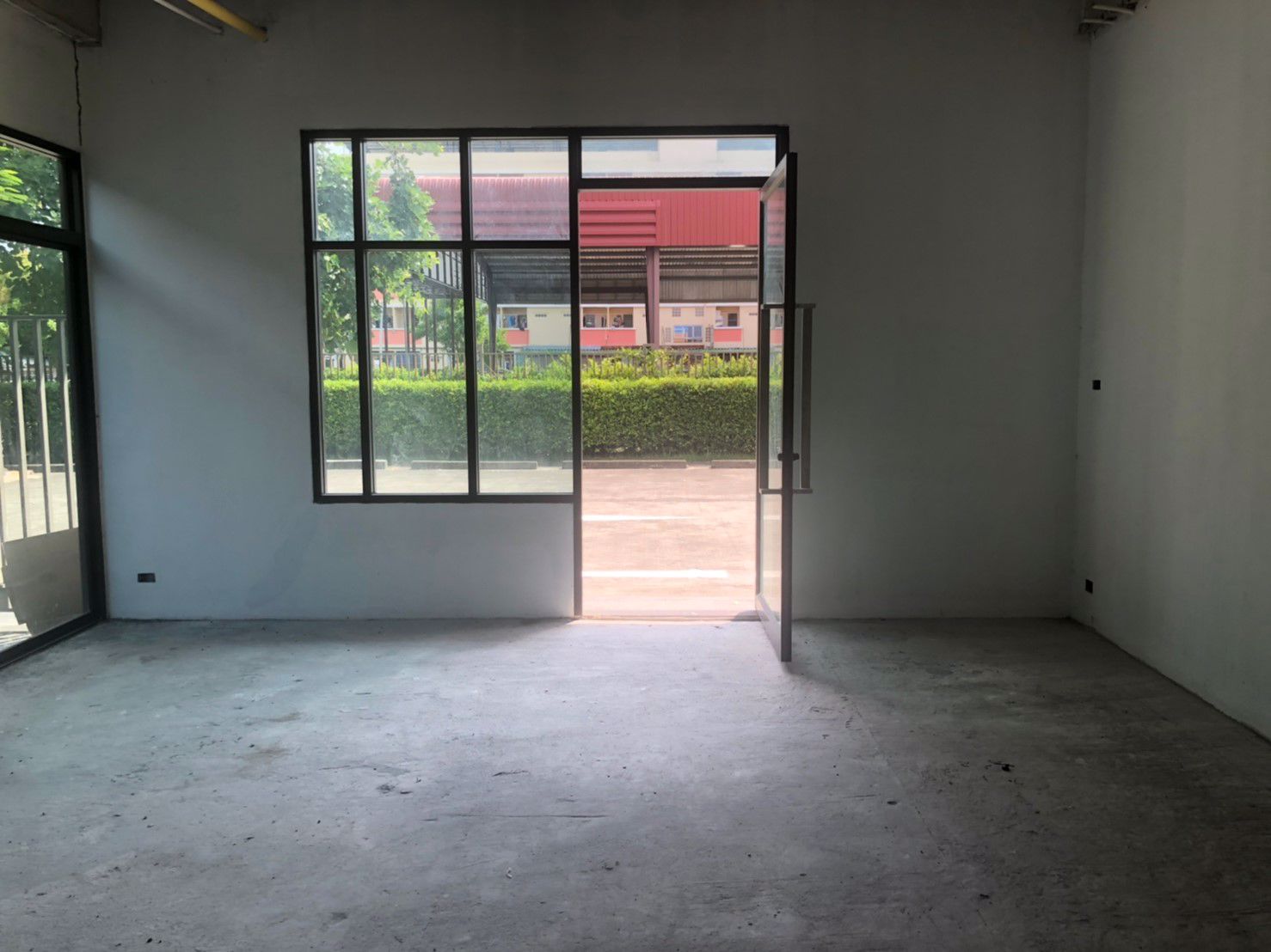 ขายด่วน-โฮมออฟฟิศใหม่-ใจกลางเมือง-4-คูหา-ชิค-โฮม-ออฟฟิศ-ทาวน์อินทาวน์-ลาดพร้าว