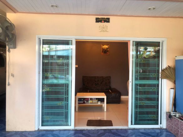 ขายบ้านแฝด-2-ชั้น-มรามอินทรานิเวศน์-ห่างจากถนนรามอินทรา-67-เพียง-700-เมตร-ใกล้รถไฟฟ้าสีชมพู-เหมาะสำ