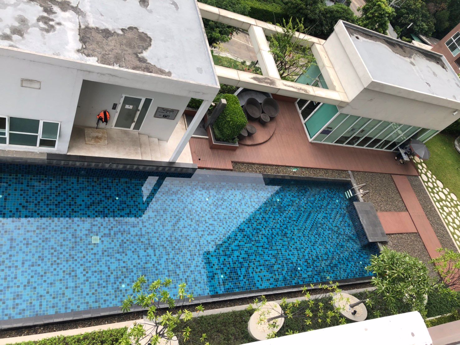 ขายด่วน-คอนโด-aspire-รัตนาธิเบศร์-สภาพใหม่พร้อมอยู่-ห้องมุม-พร้อมระบบกุญแจ-digital-door-lock