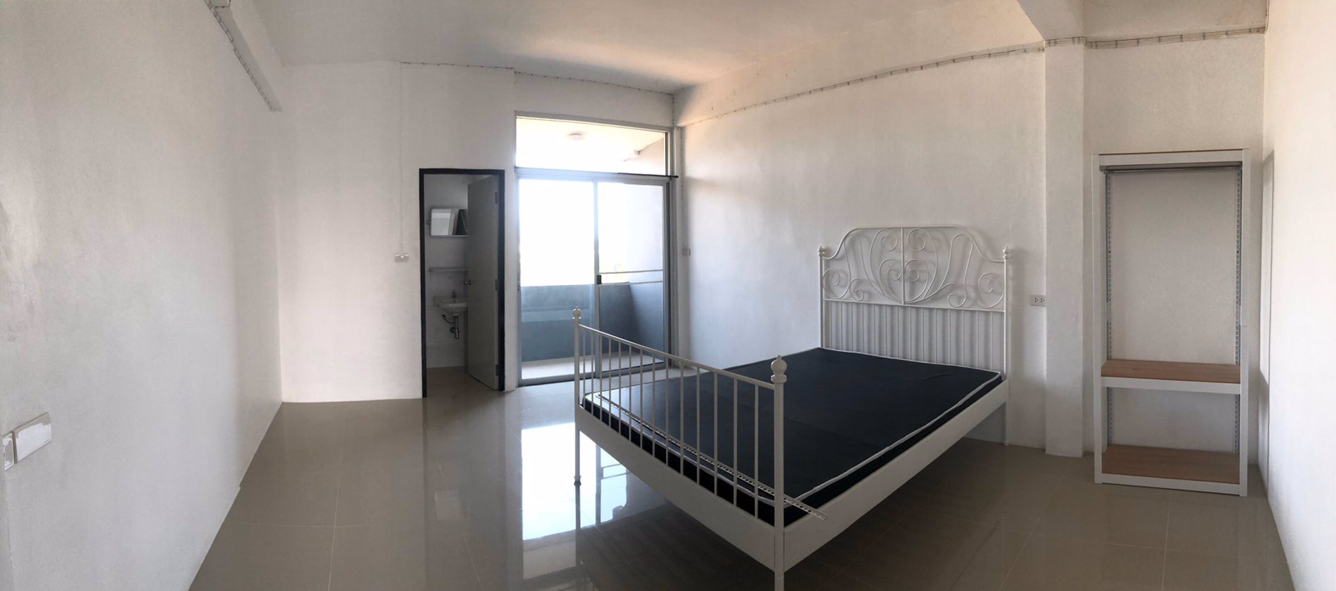 ขายอพาร์ทเม้นท์สร้างใหม่-พร้อมดำเนินกิจการ-สไตล์โมเดิร์น-เนื้อที่-82-ตร-ว-ซโสธร-3-จฉะเชิงเทรา