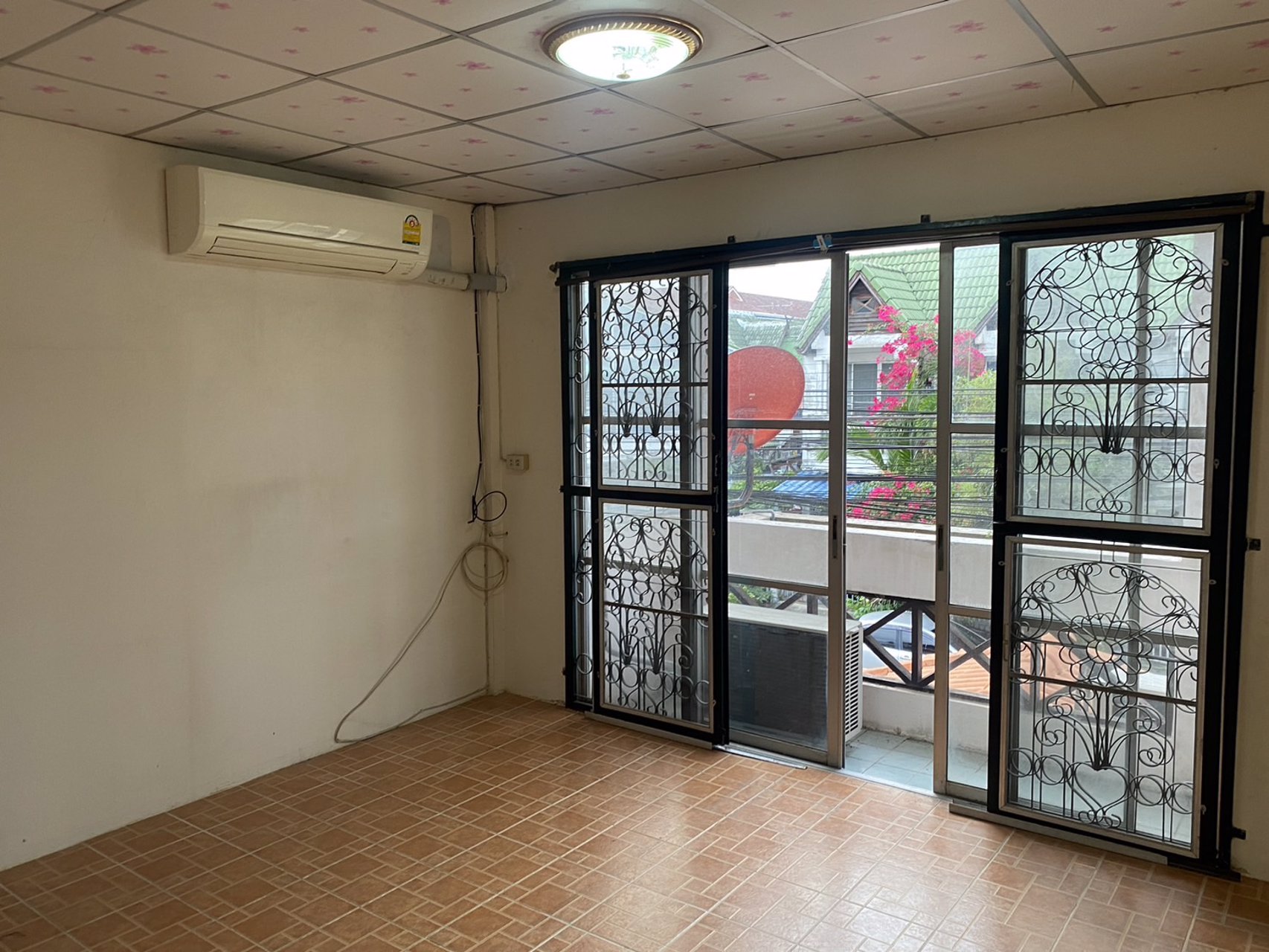 หมู่บ้านตะวันนา-สนามบินน้ำ-เลี่ยงเมืองนนทบุรี