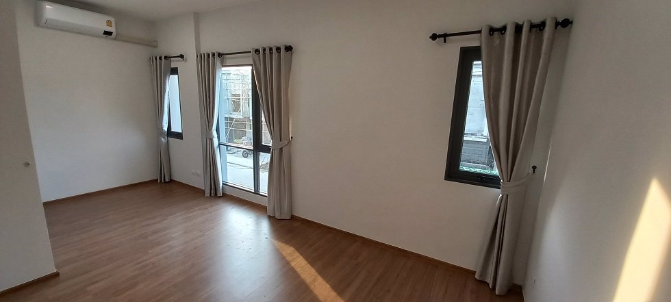 ให้เช่าทาวน์โฮมใหม่-15500-บาทเท่านั้น-เข้าอยู่ได้ทันที-แกรนด์พลีโน่-พหลฯ-วิภาวดี-มกรุงเทพ