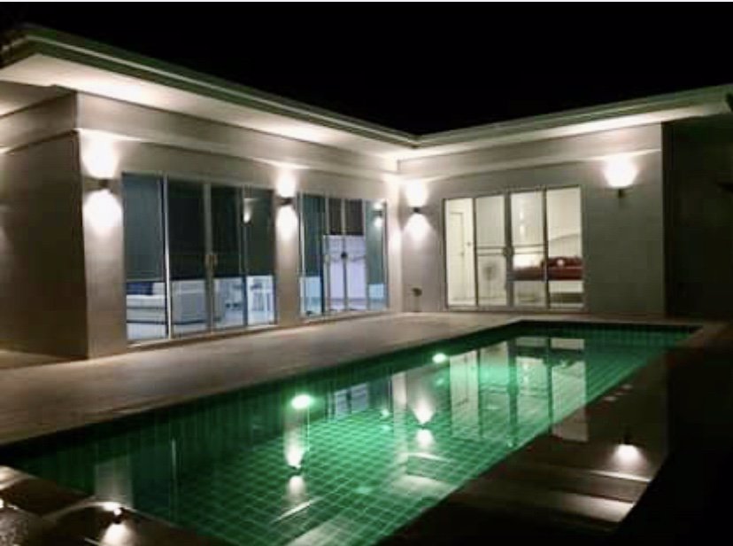 ขายบ้านเดี่ยว-พูลวิลล่าพร้อมสระว่ายนำ้ส่วนตัว