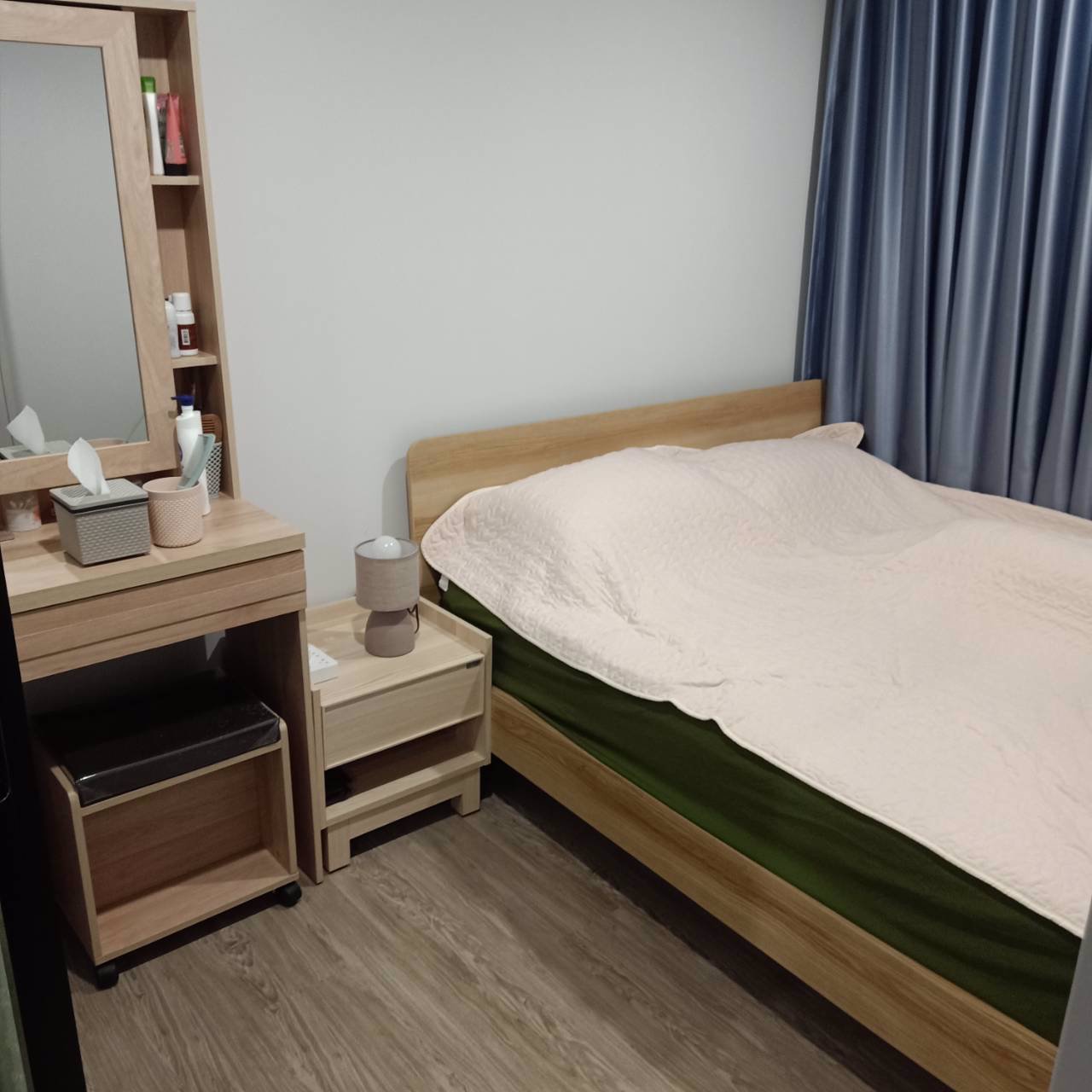 ขายคอนโดไรย์-สุขุมวิท-101-1-แถมเครื่องใช้ไฟฟ้า-เฟอร์นิเจอร์-ฟรีค่าใช้จ่ายวันโอน-ฟรีค่าส่วนกลาง-1-ปี