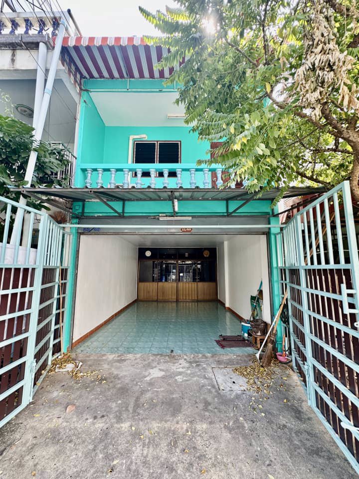 ขายถูก-ขายด่วน-หมู่บ้านวิลล่านวนคร-รีโนเวทแล้ว