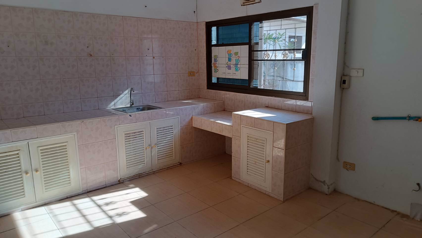 ขายด่วนบ้านเดี่ยว-เงียบสงบ-วิวภูเขา-หมู่บ้านอัครแลนด์-กาญจนบุรี