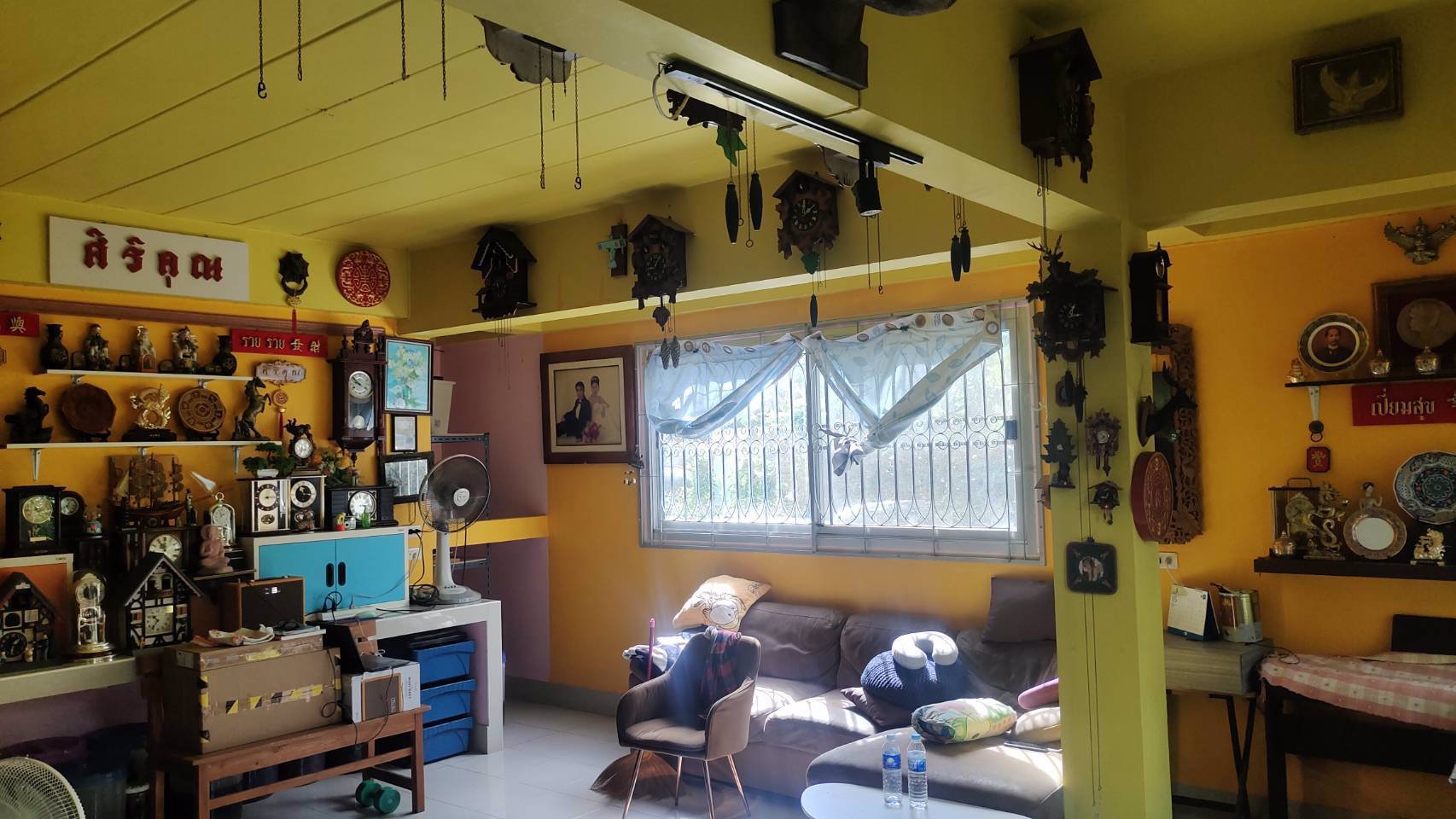 ขายบ้าน3ชั้น-ทรงโมเดริน-ขนาด-82-ตรว-โฉนด2แปลง-ซอยอ่อนนุช-68